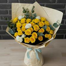 Букет цветов из:  Розы в Красном Пахаре