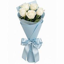 Букет 5 Белых роз Проуд в Красном Пахаре