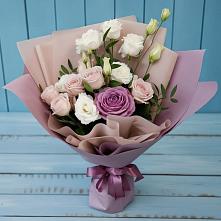 Букет цветов из:  Розы и Лизиантусы в Красном Пахаре