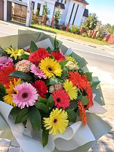 Букет цветов из:  Герберы #REPLACE_PRED# Красном Пахаре