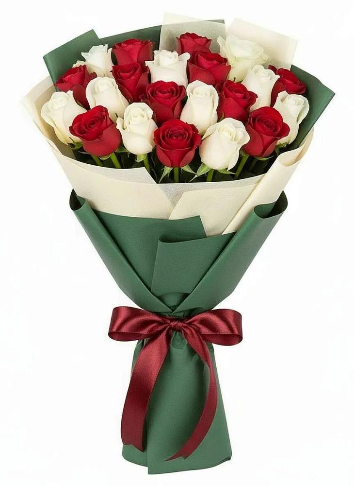 Букет Микс из красных и белых роз в Красном Пахаре