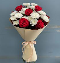 Букет цветов из:  Розы и Хризантемы в Красном Пахаре