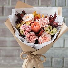 Букет цветов из:  Гвоздики, Хризантемы и Розы в Красном Пахаре