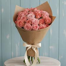 Букет цветов из:  Розы в Красном Пахаре
