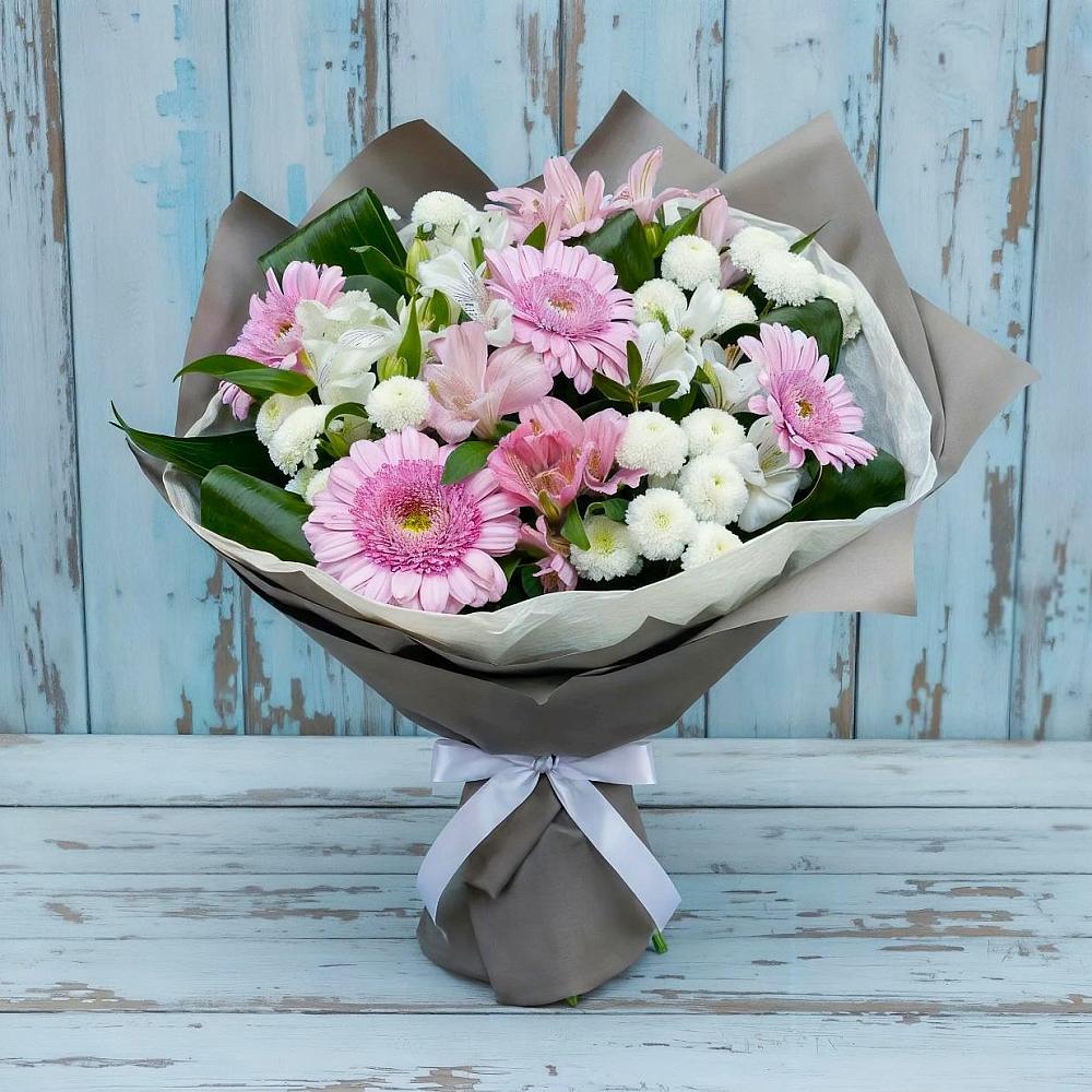 Букет цветов из: Герберы, Альстромерии и Хризантемы в Красном Пахаре