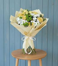 Букет цветов из:  Хризантемы и Розы в Красном Пахаре