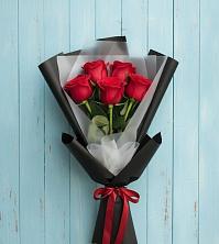 Букет цветов из:  Розы в Красном Пахаре