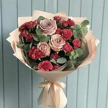Букет цветов из:  Гвоздики и Розы в Красном Пахаре