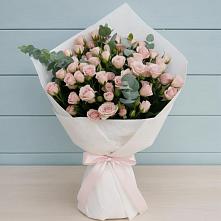 Букет цветов из:  Розы #REPLACE_PRED# Красном Пахаре