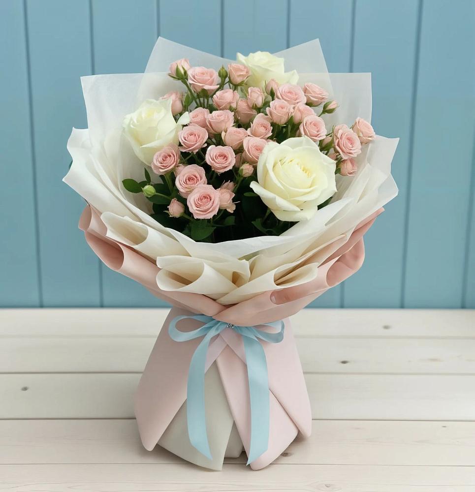 Букет цветов из: Розы в Красном Пахаре