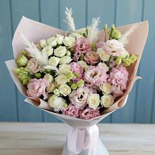 Букет цветов из:  Альстромерии и Розы в Красном Пахаре